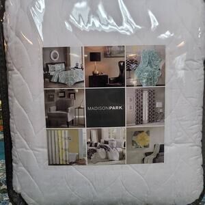 Madison Park Coverlet Set white KING/CAL NEW